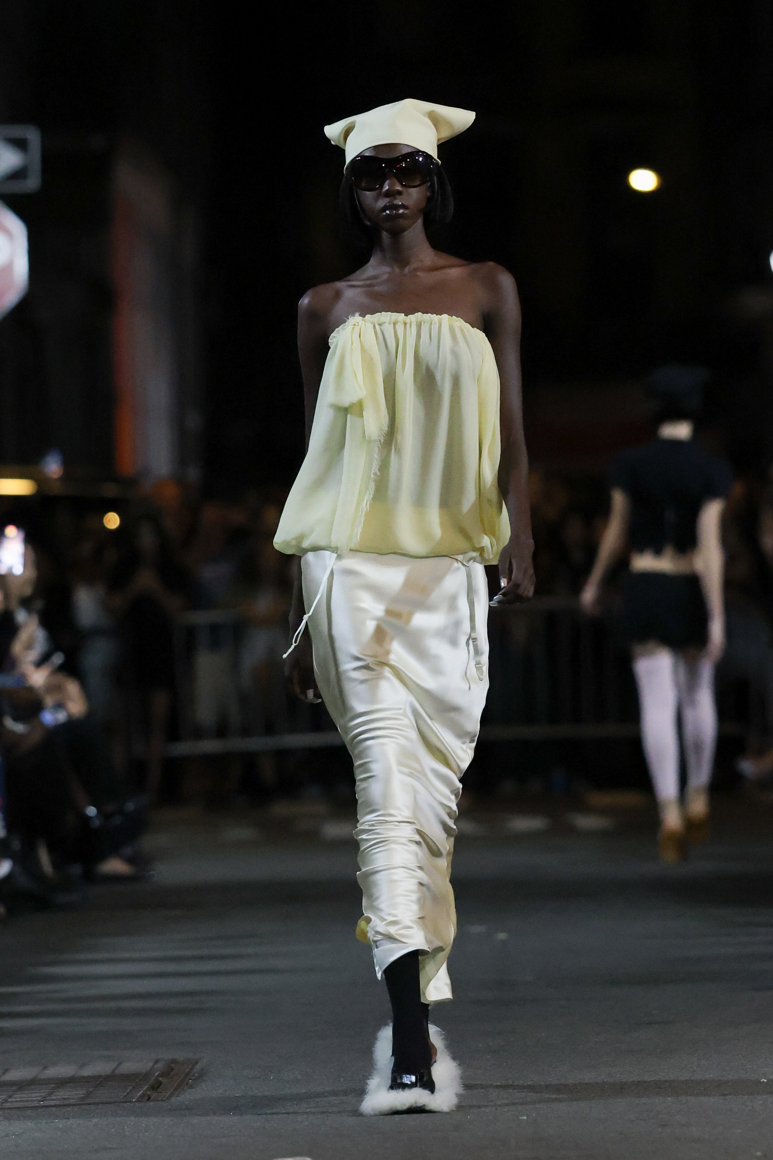 VIP Second Row Experience - Christian Cowan